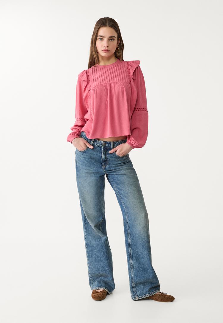 blusa fluida volantes