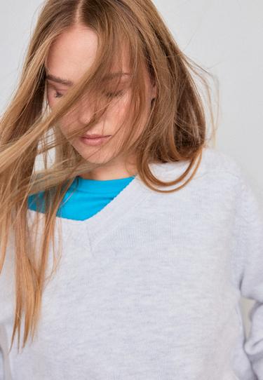 Basic V-neck knit jumper — Grey melange 4