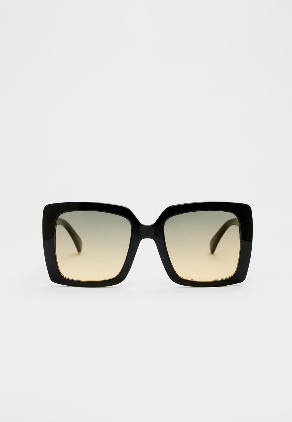 Square sunglasses with gradient lenses