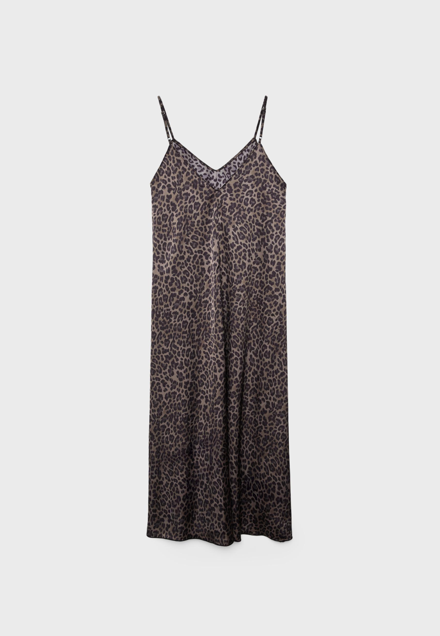 Saten görünümlü dökümlü uzun elbise - Görsel 8