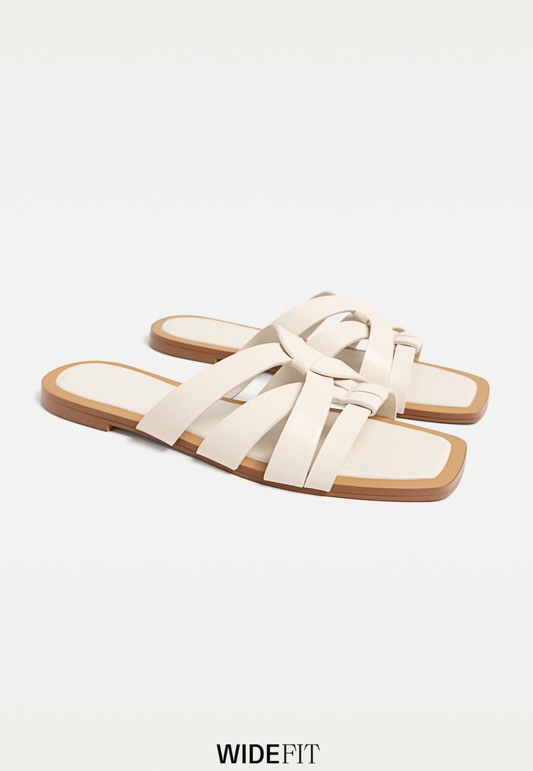 wide-fit-riemchensandalen-flach