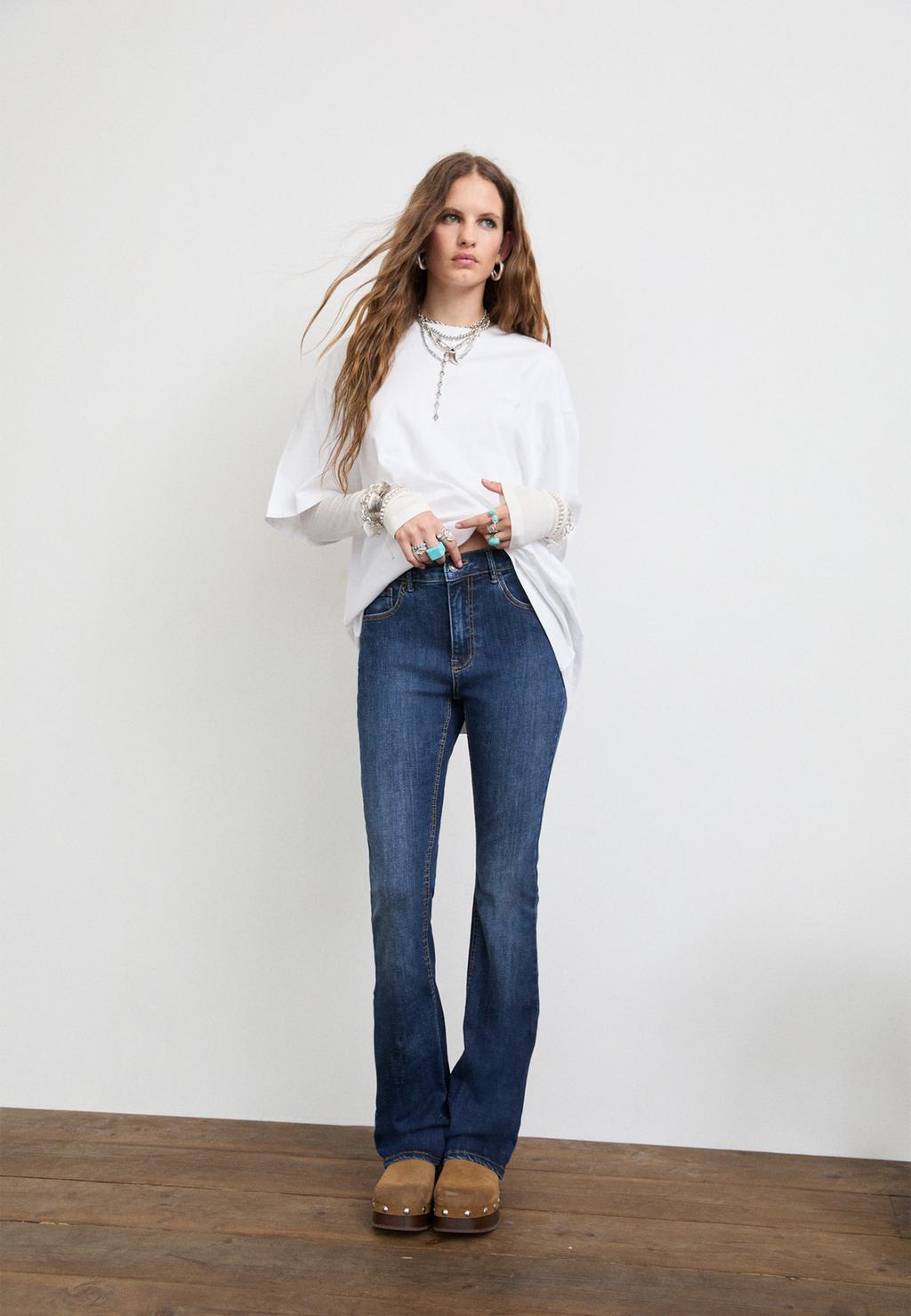 Bootcut jeans