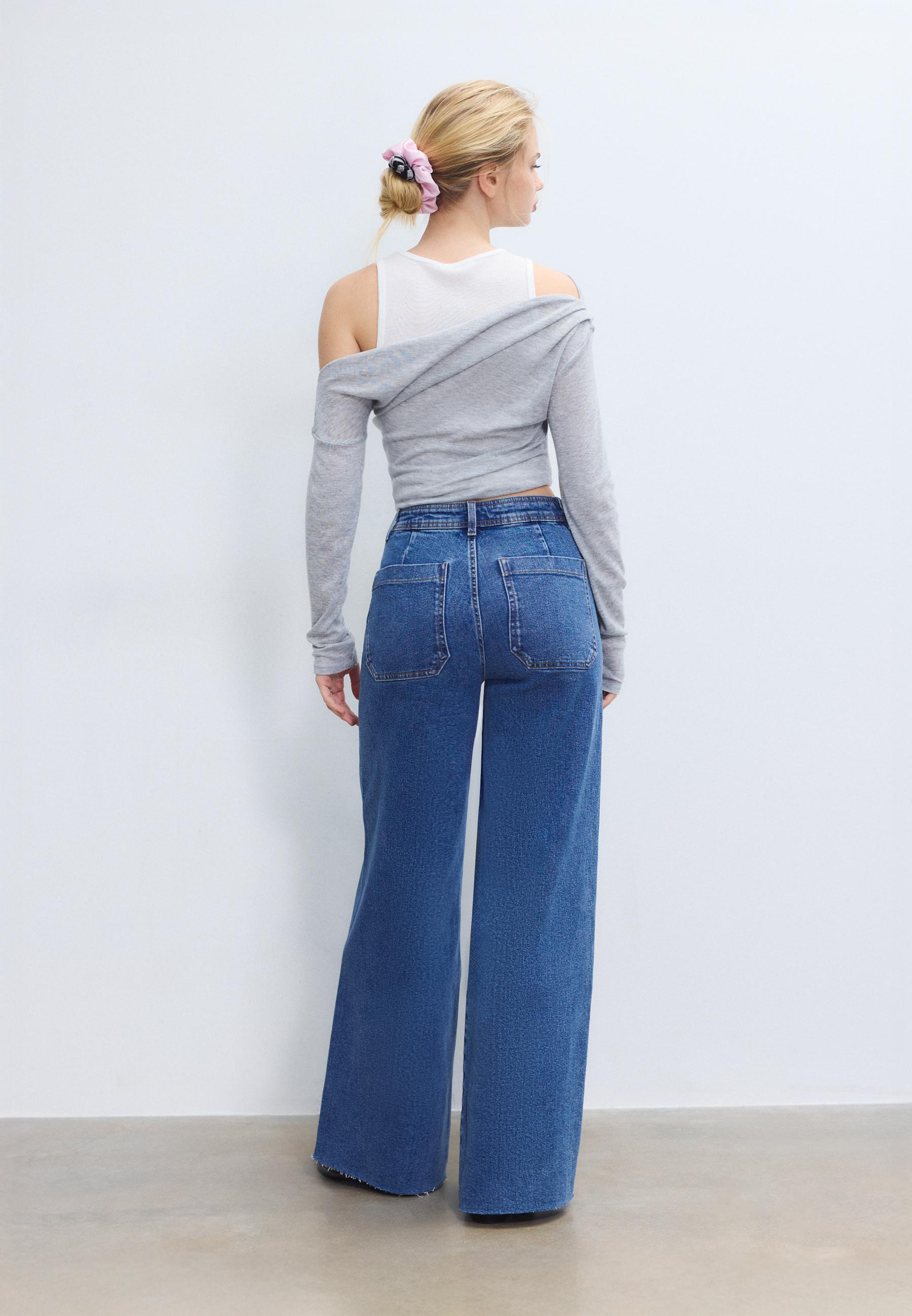 Straight-leg jeans with pockets — MEDIUM BLUE DENIM (alternate view)