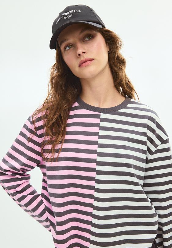 Stradivarius Sports Embroidered Cap Black Os