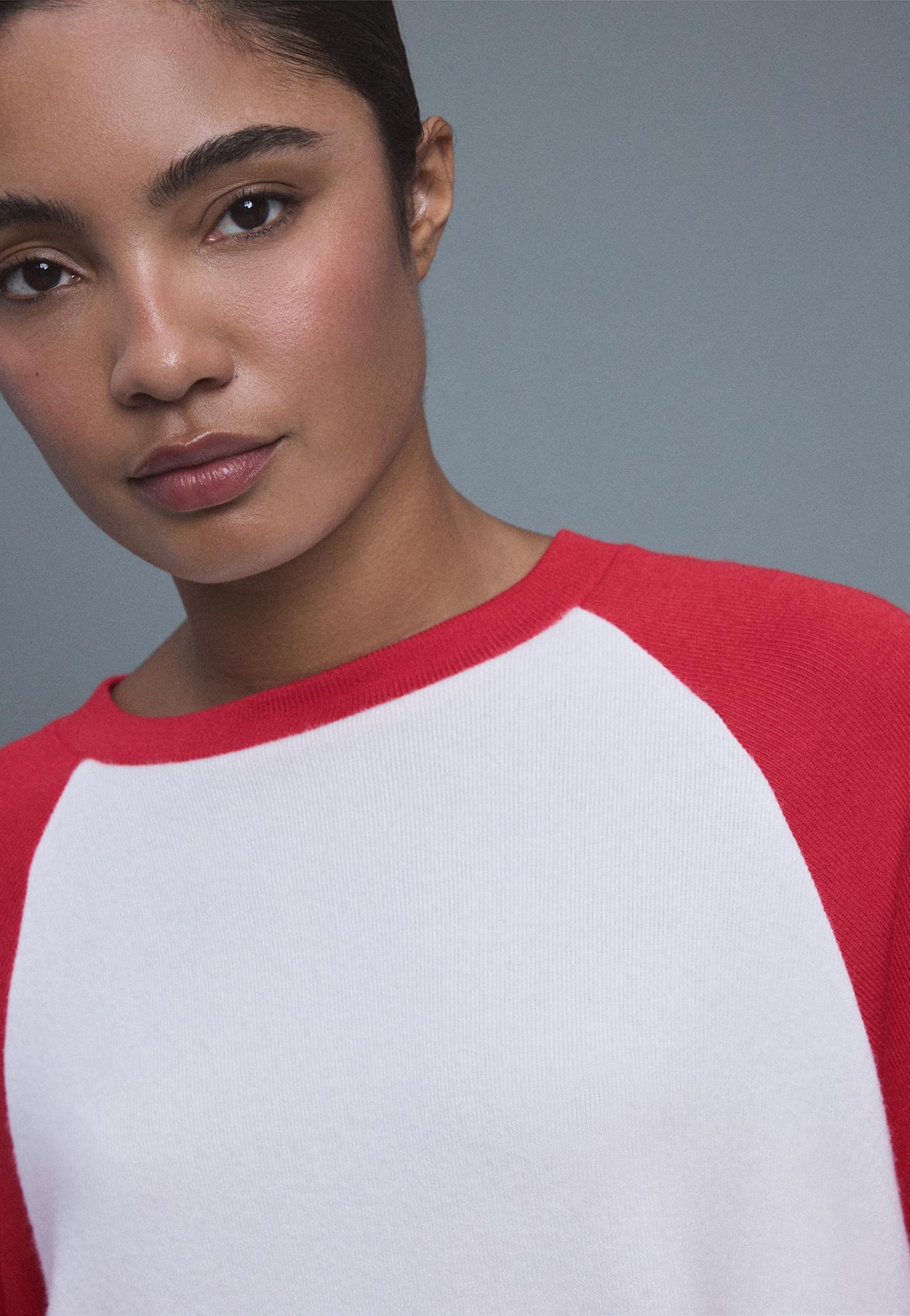 Raglan sleeve jumper — Red