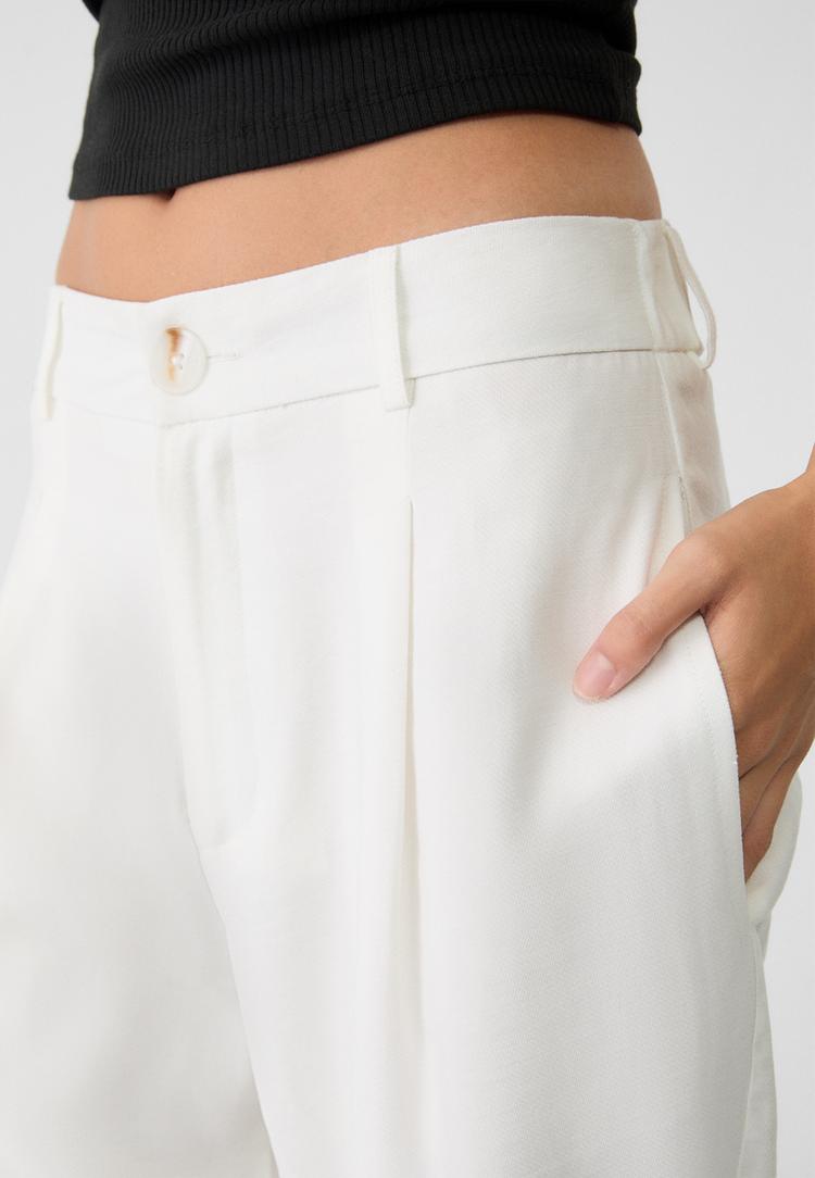 pantaloni carrot fit misto lino
