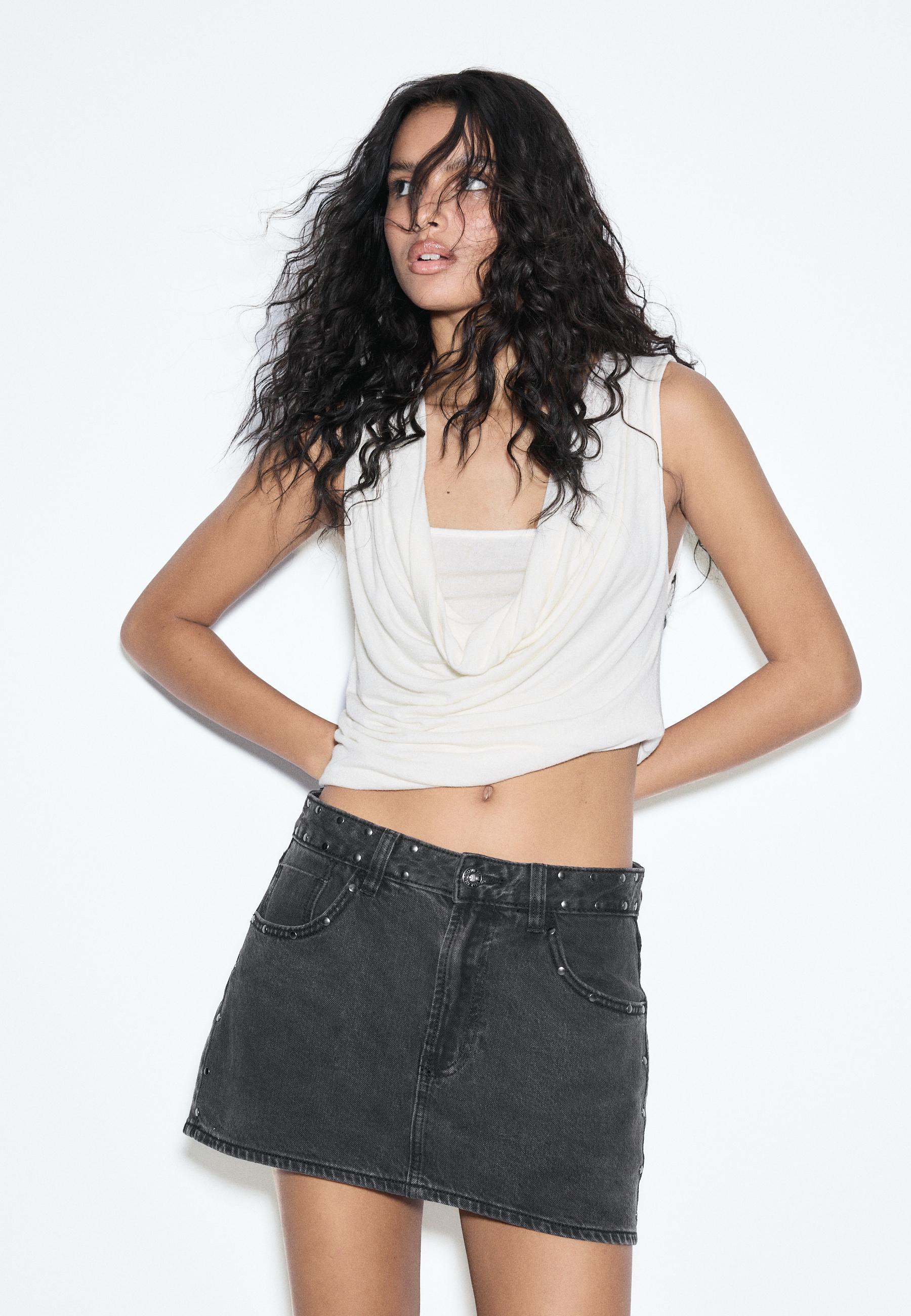 D62 studded denim skort — BLACK DENIM WASHED EFFECT