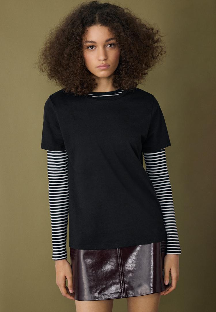 basictshirt-im-regularfit-mit-rundausschnitt