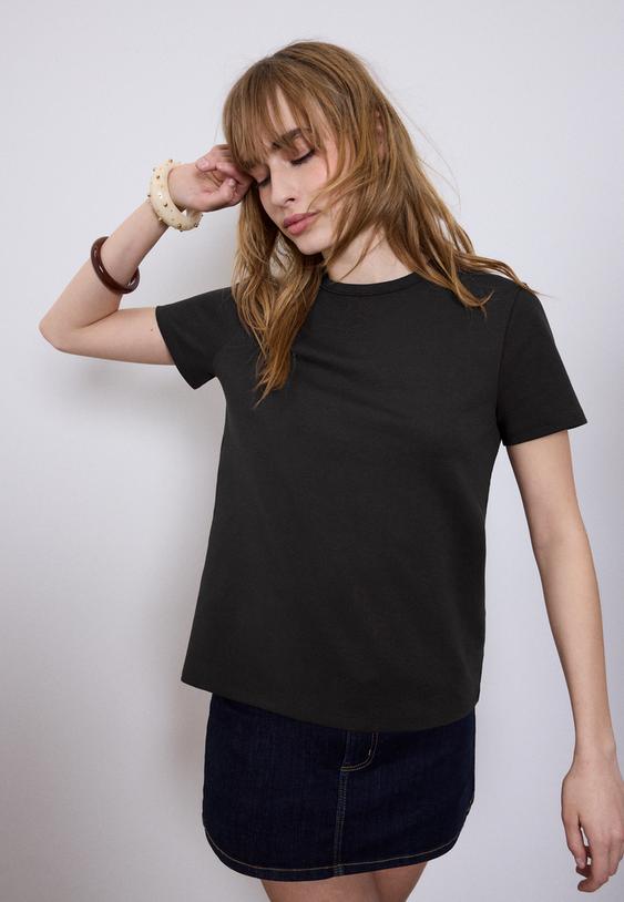 yumusak dokunuslu regular basic tisort