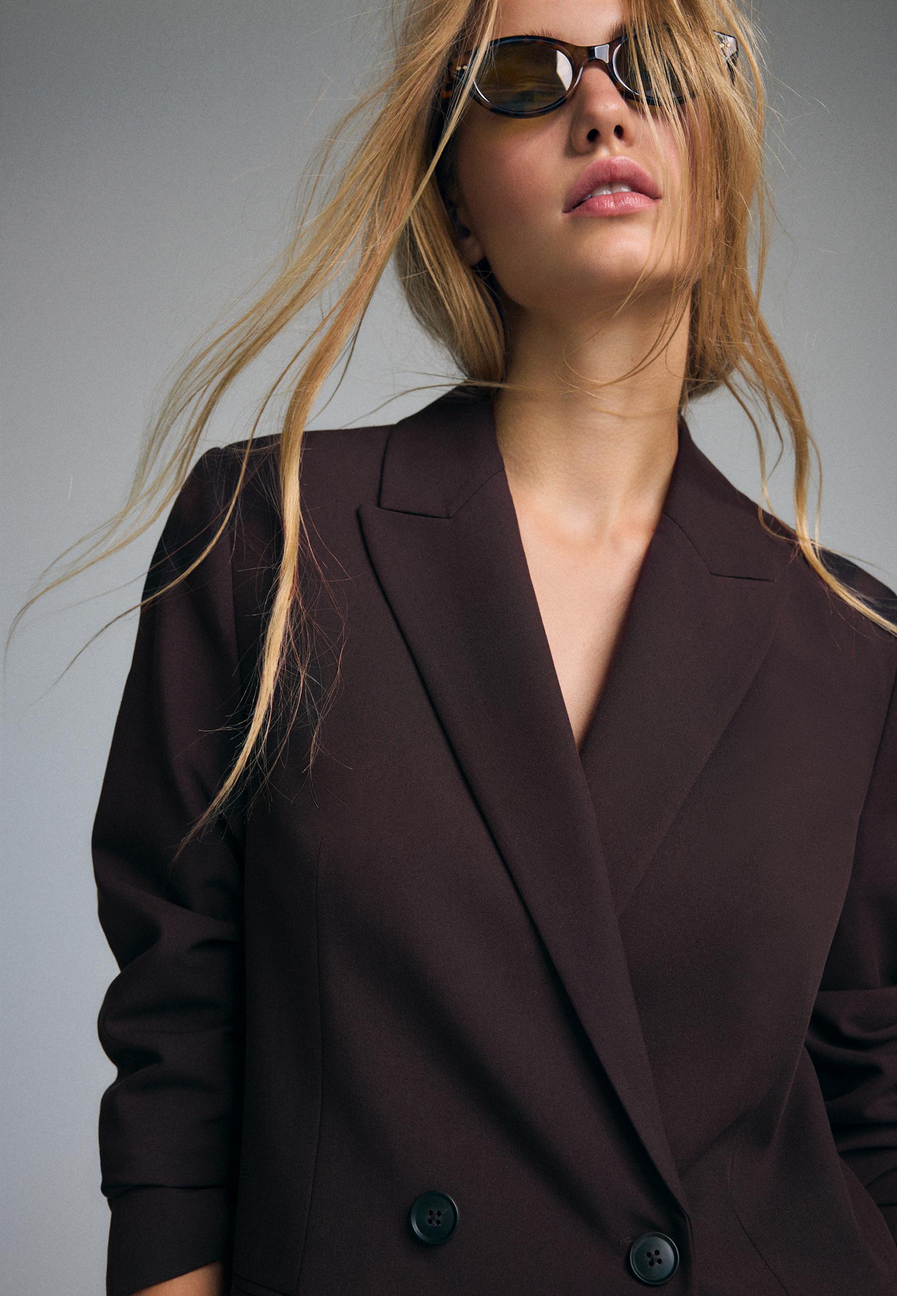 Straight buttoned blazer — Brown