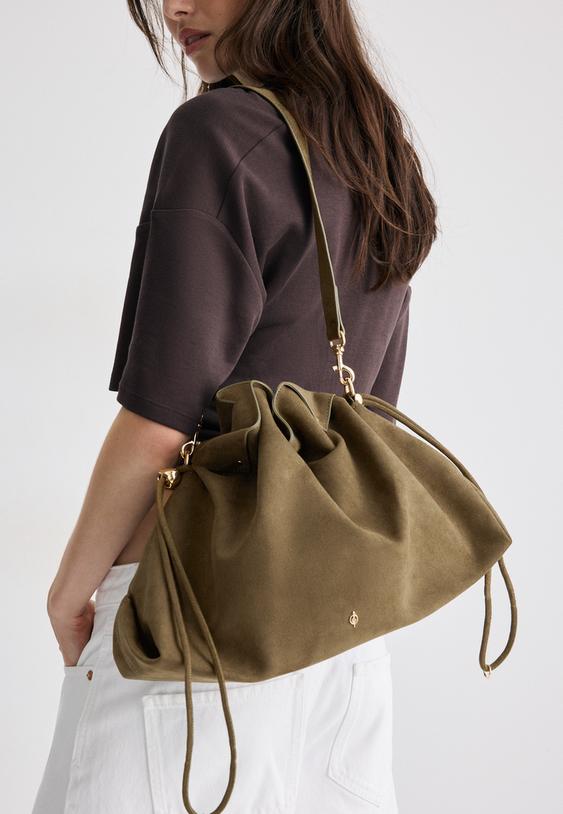 bolso hombro fruncido