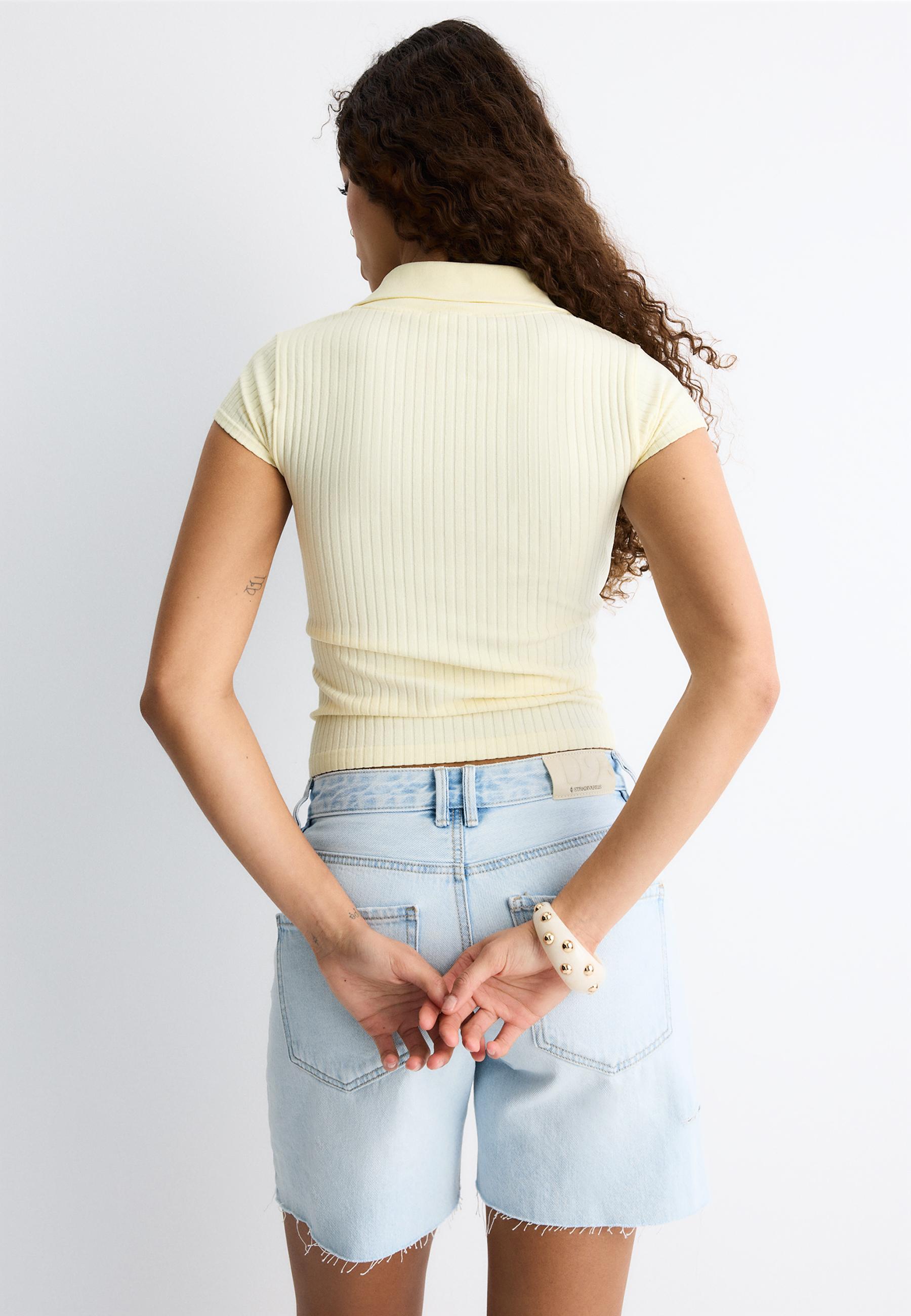 Basic seamless polo T-shirt — Pastel yellow