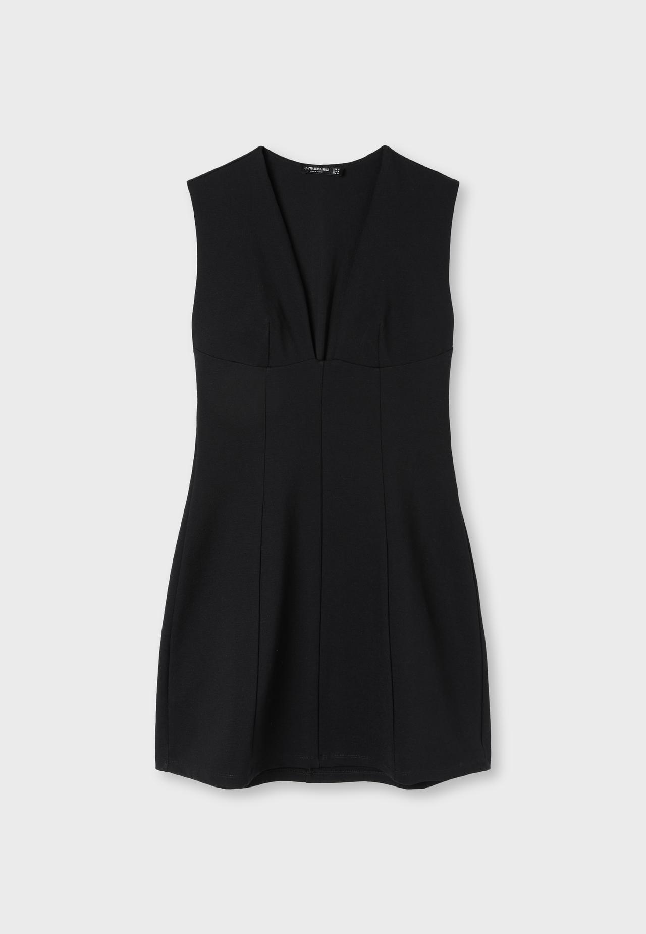 Short V-neck dress — Black