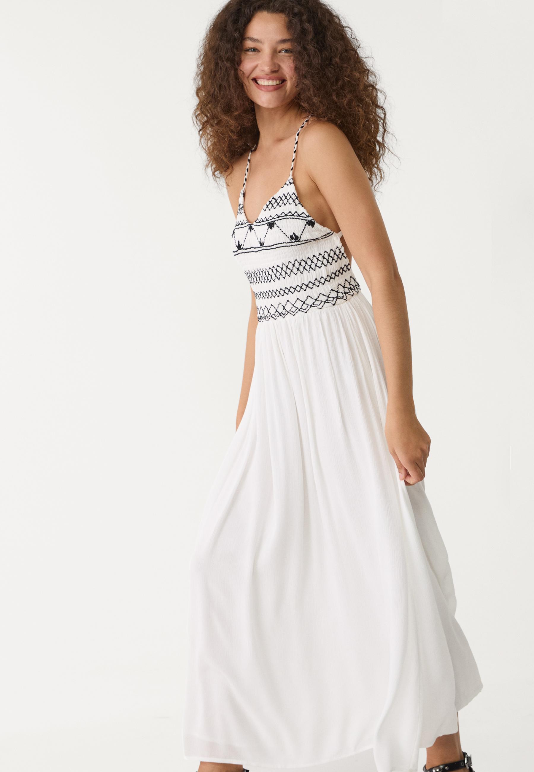 Long dress with contrast embroidery - Women's fashion
