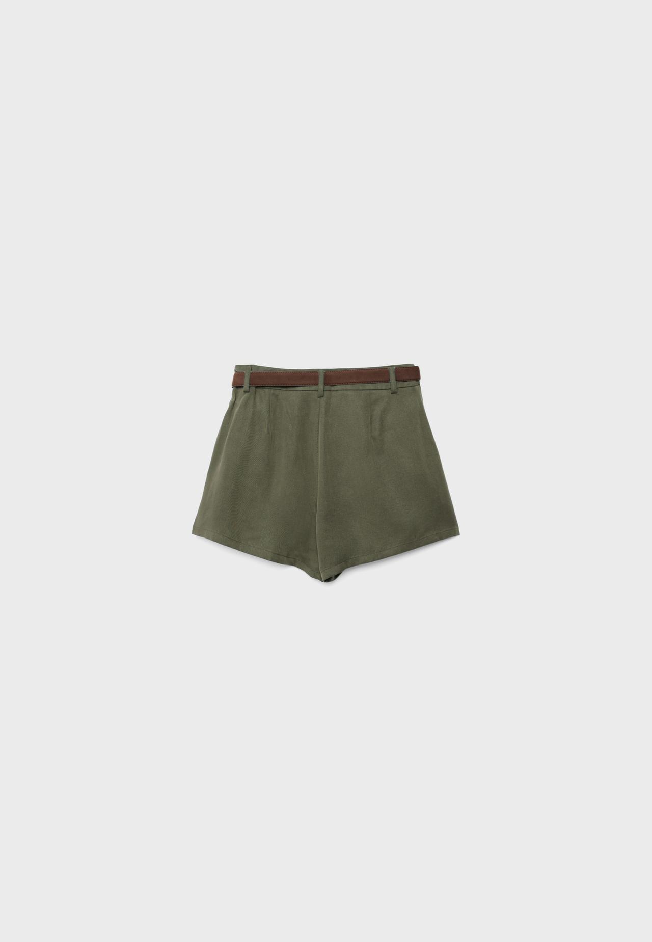 Flowing shorts with belt — Khaki
