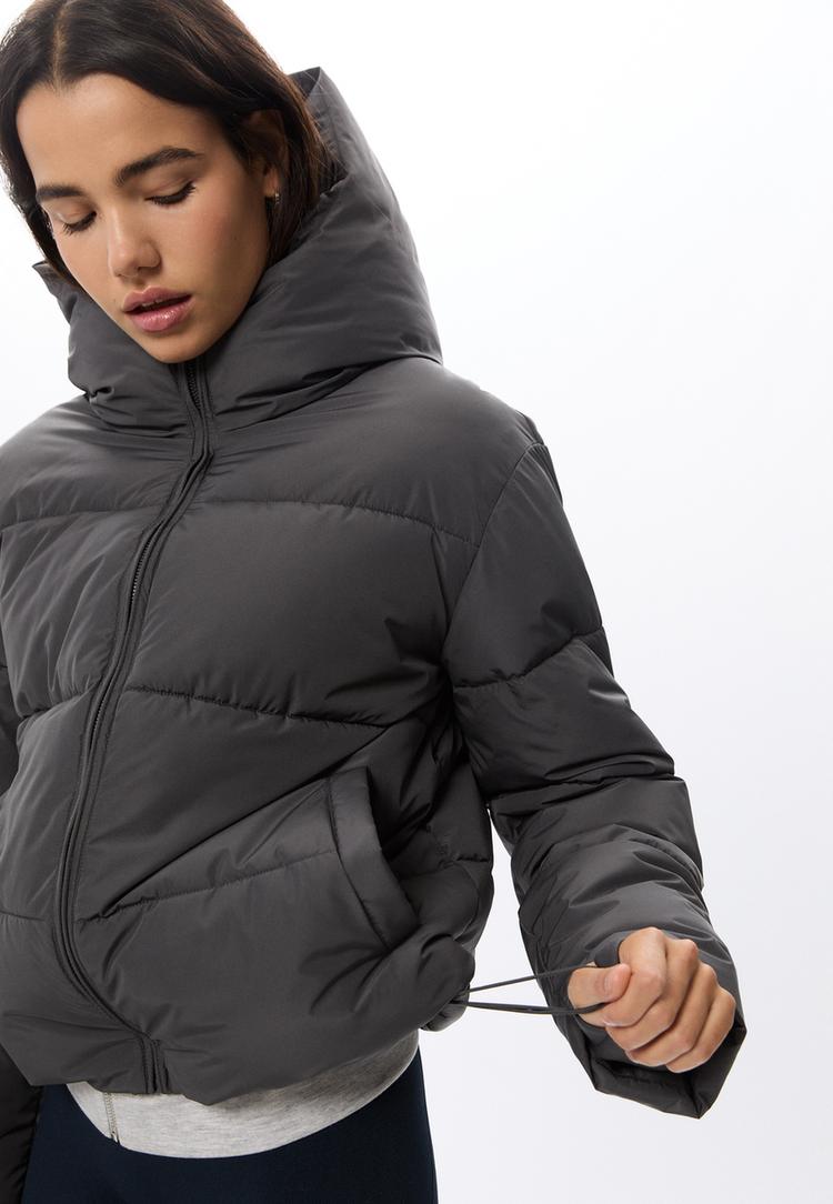basic hooded puffer jacket