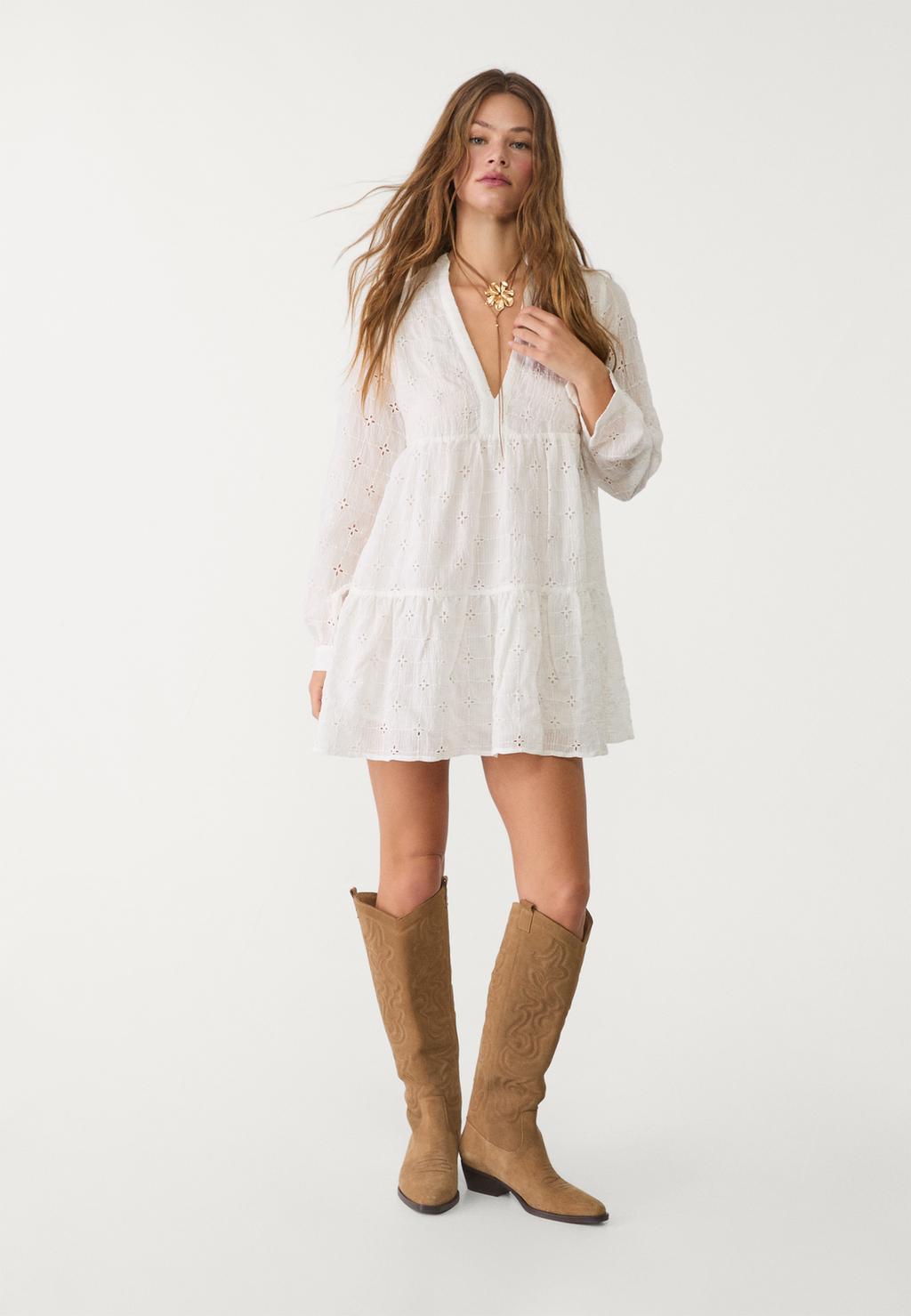 Short flowing dress with embroidery