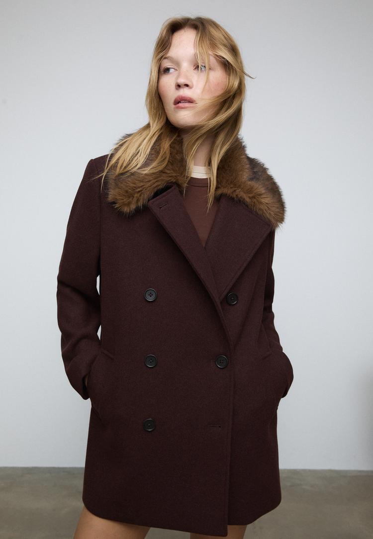 abrigo cuello efecto pelo con lana