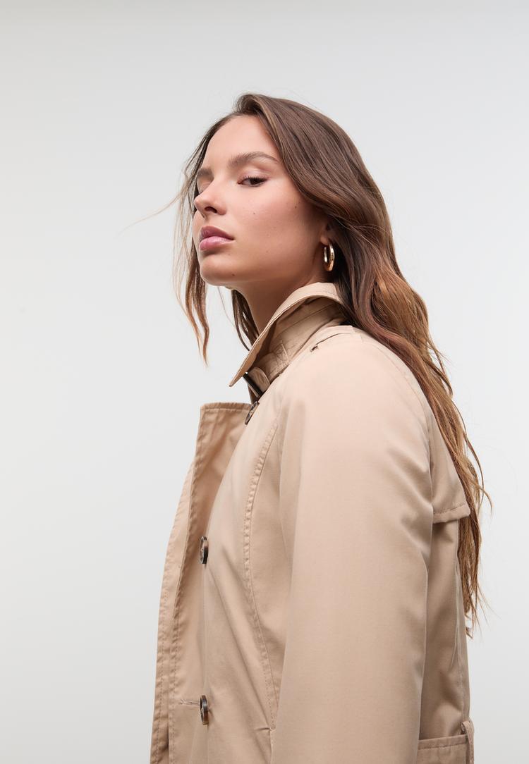 trench corto