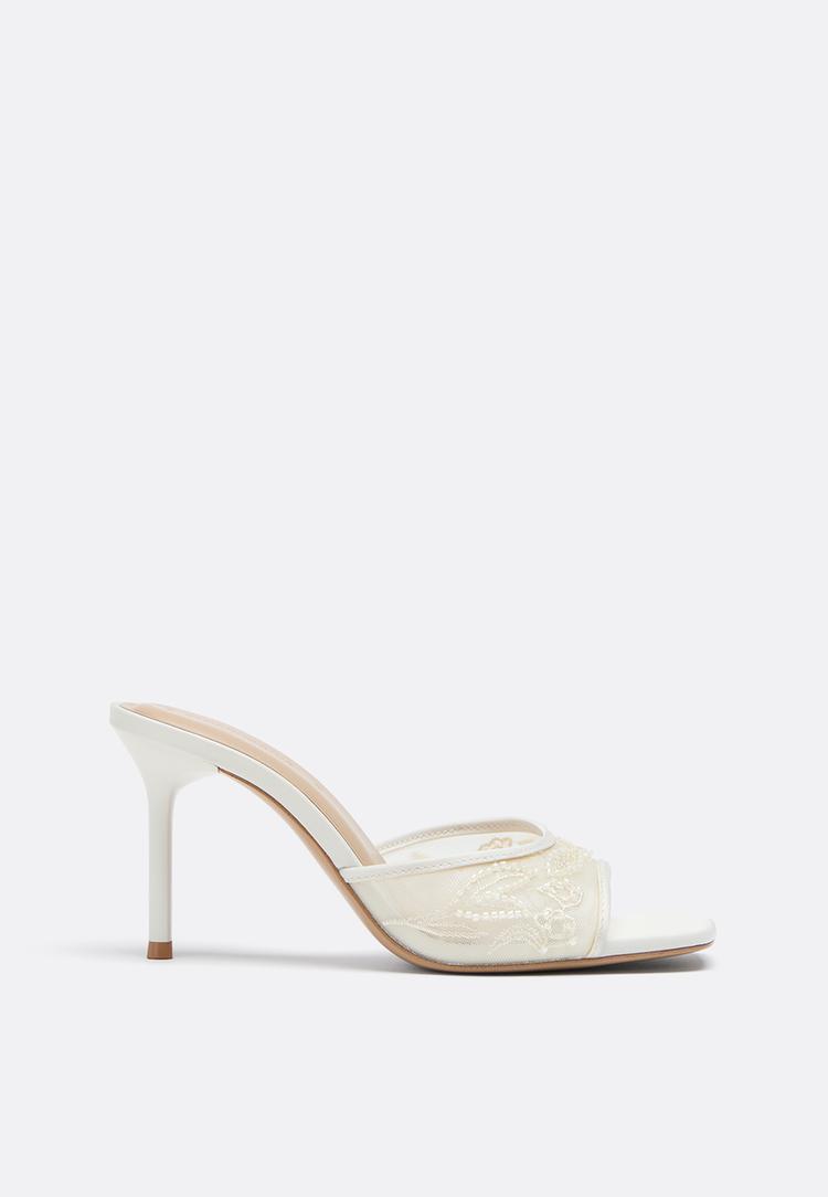 sandalen-mit-feinem-absatz-mesh-und-perlen