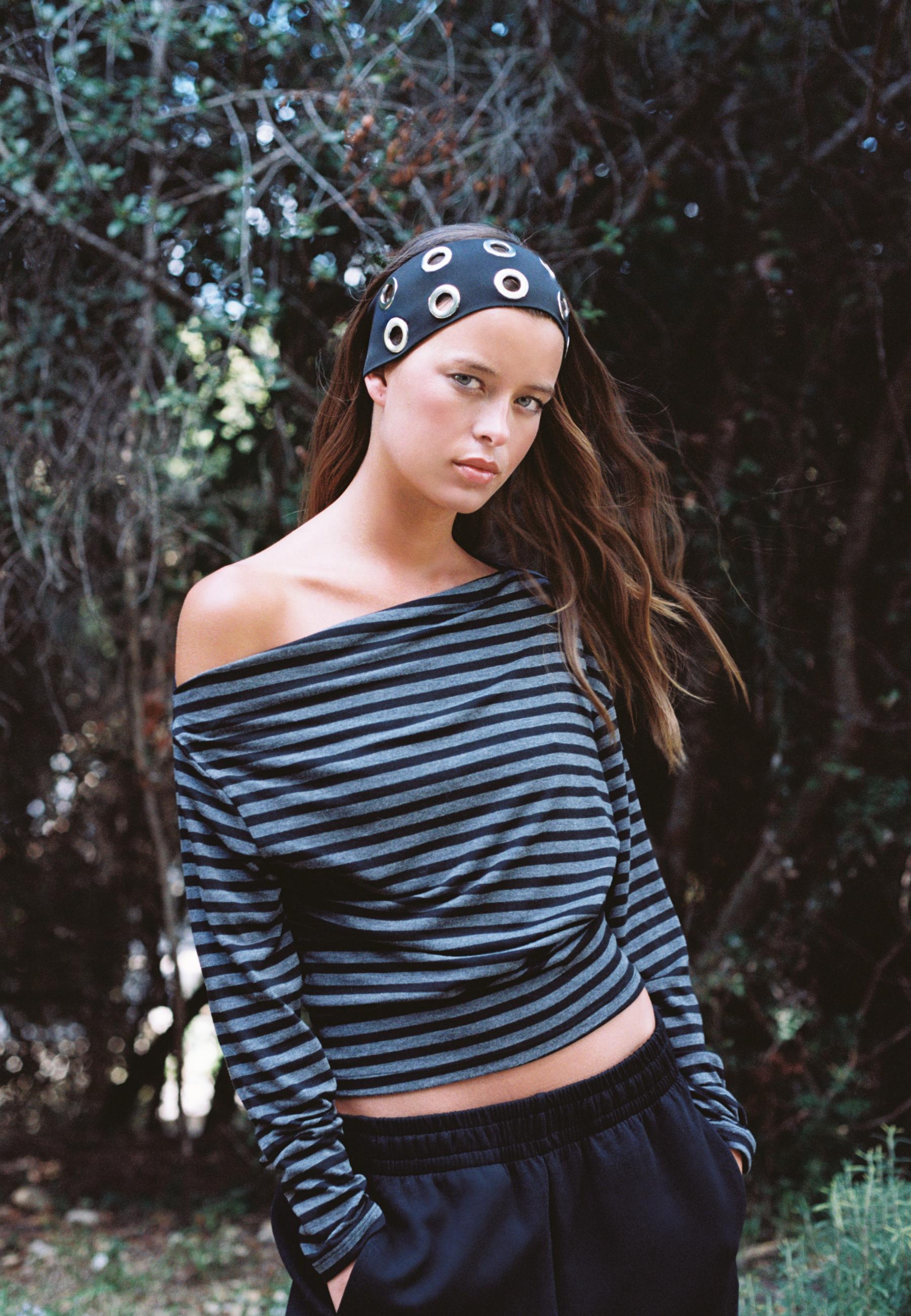 Asymmetrical neckline top — Dark grey