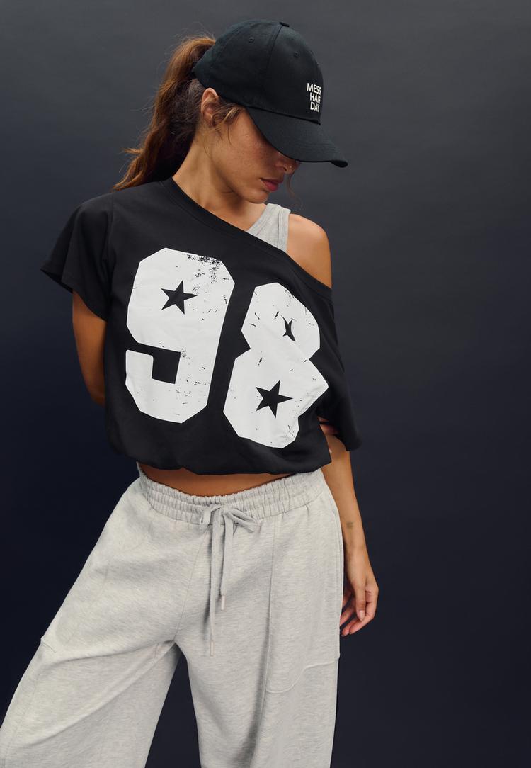 bauschiges-doppellagen-t-shirt