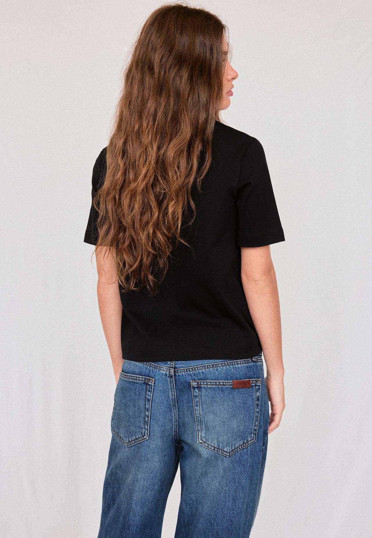 B01 Heavy weight regular fit basic T-shirt — Black