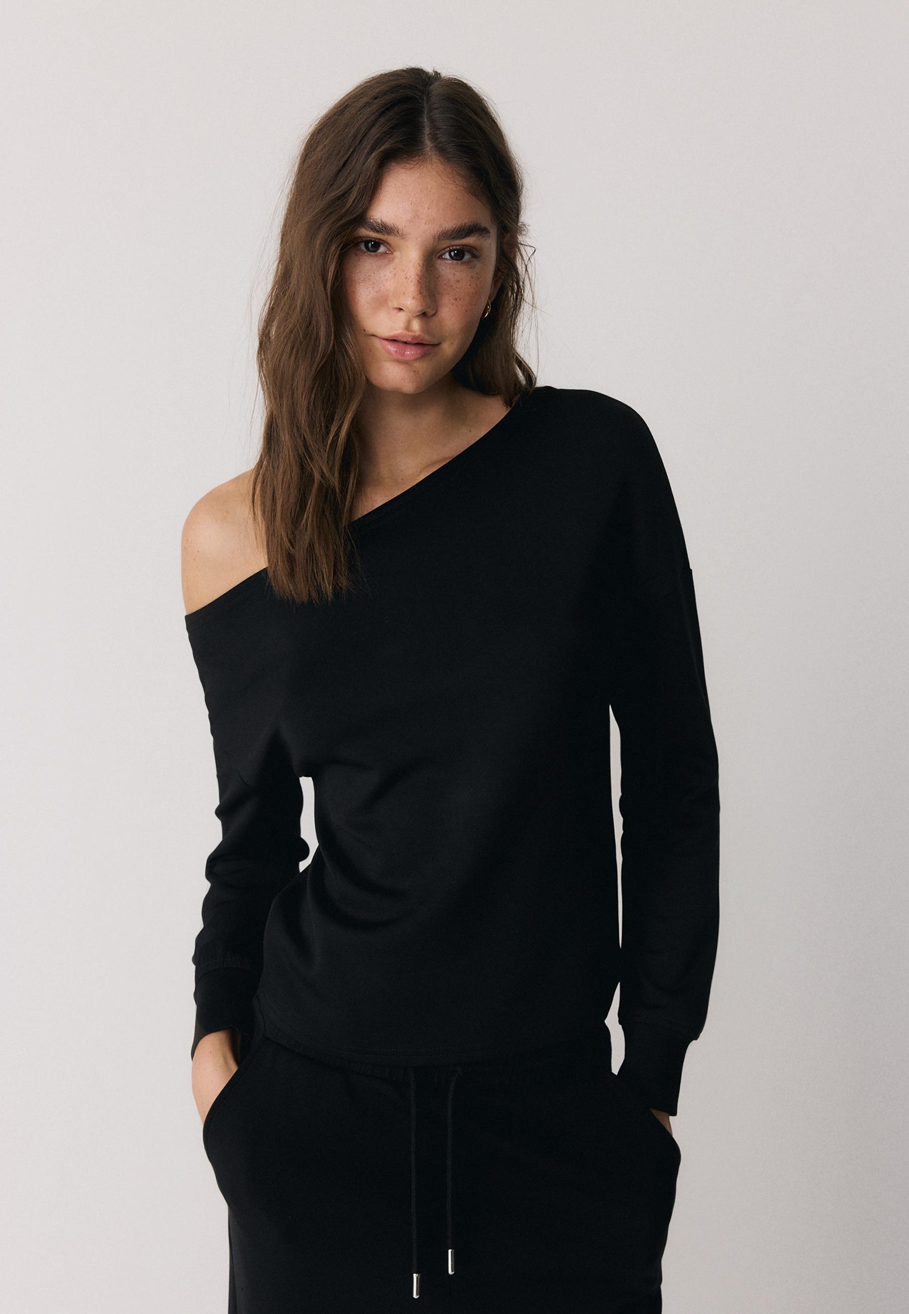 Stradivarius Yumuşak dokulu, açık omuzlu sweatshirt
