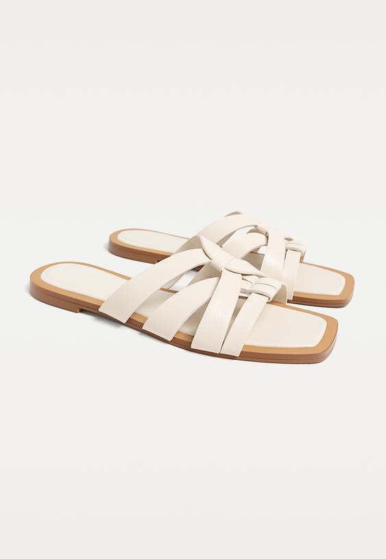 sandalias planas tiras