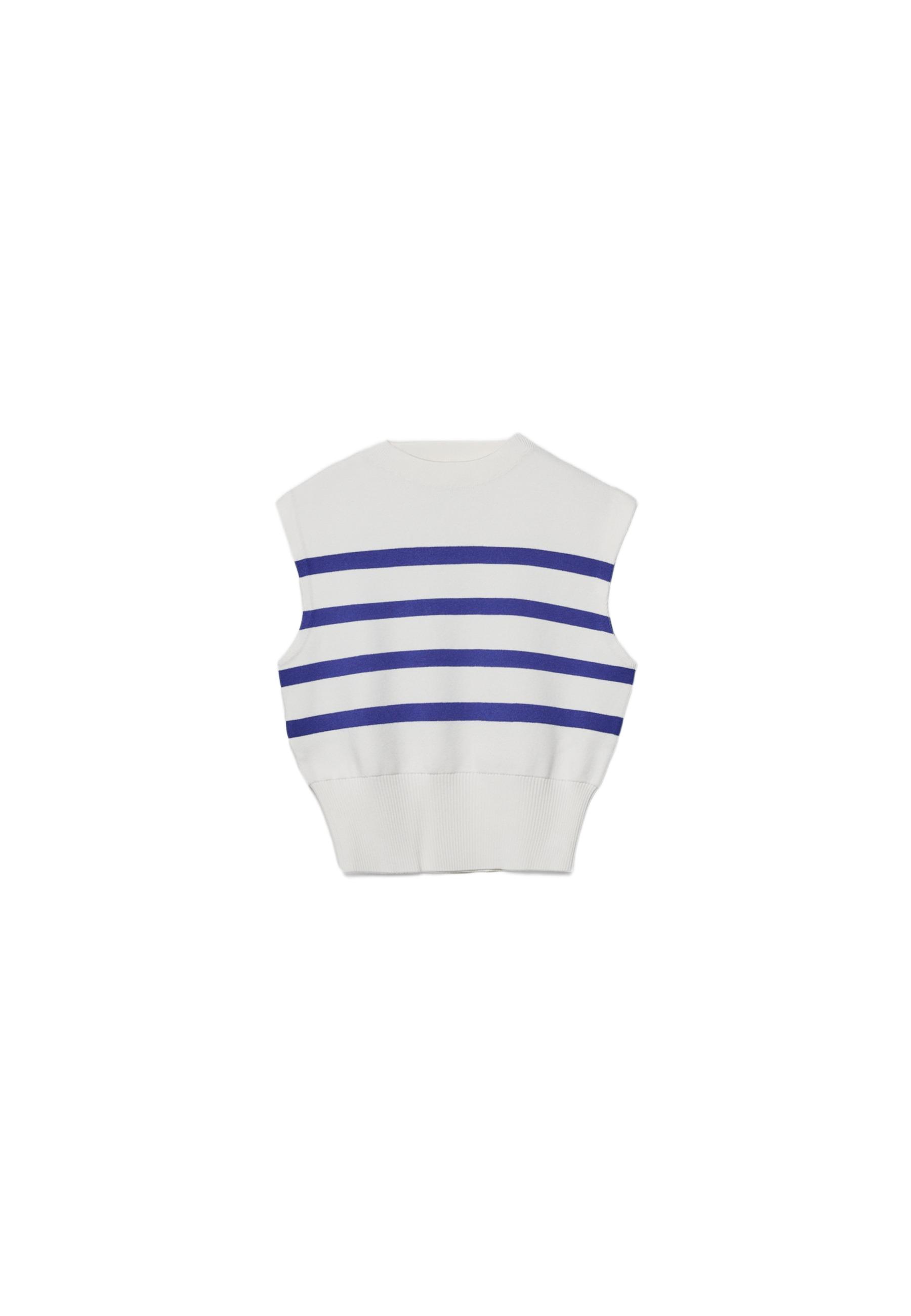 Knit round neck top — Ecru