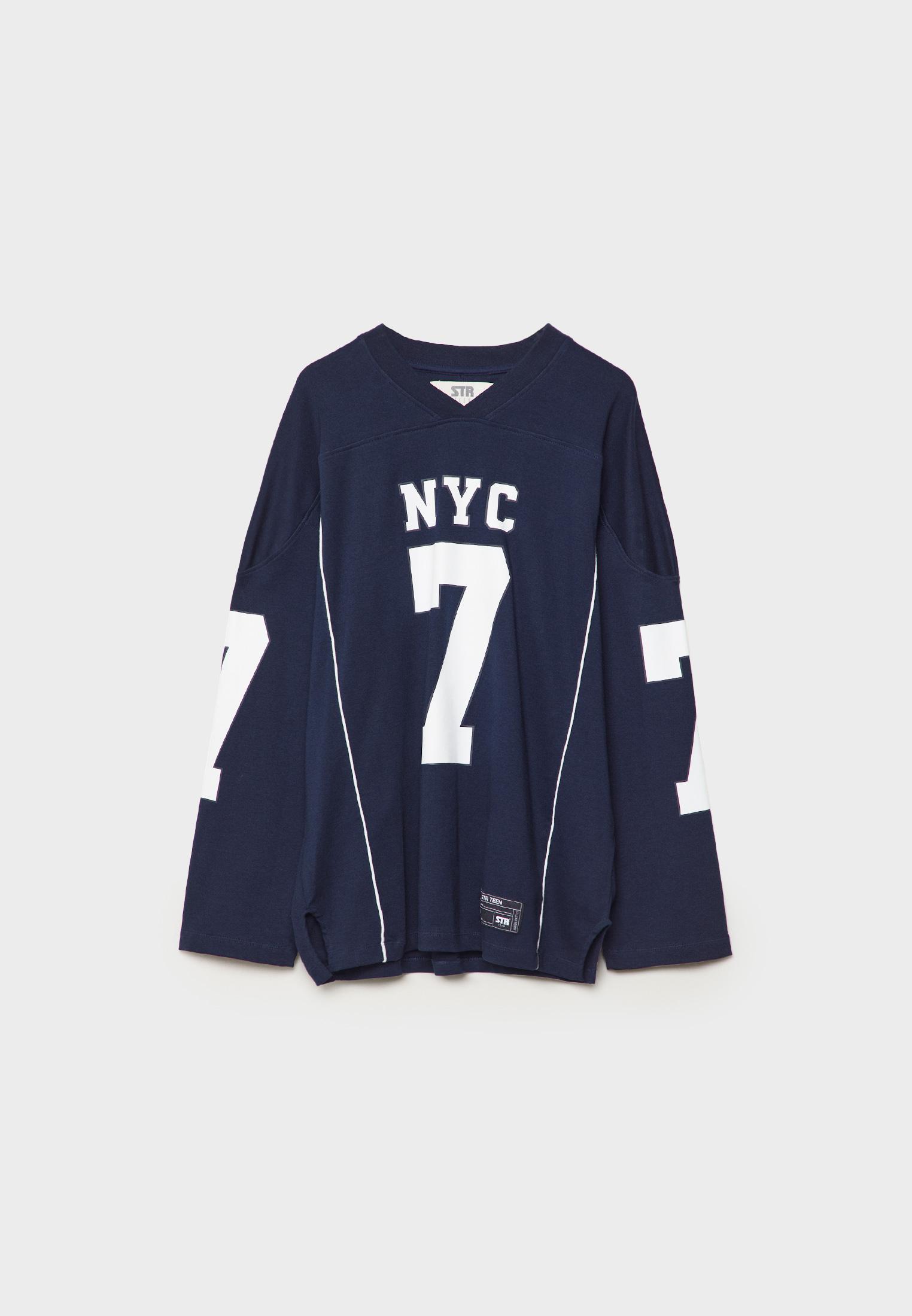 Oversize sweatshirt with V-neck and number