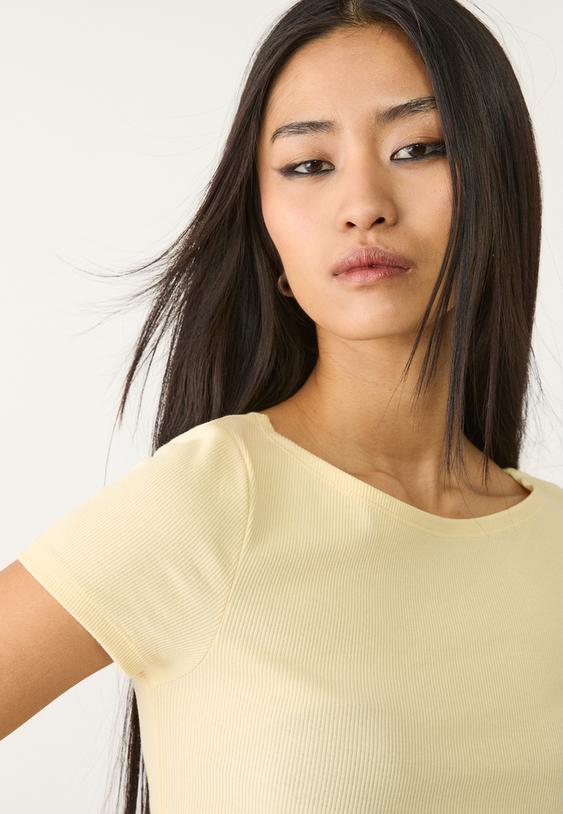 Kayık yaka t-shirt_6