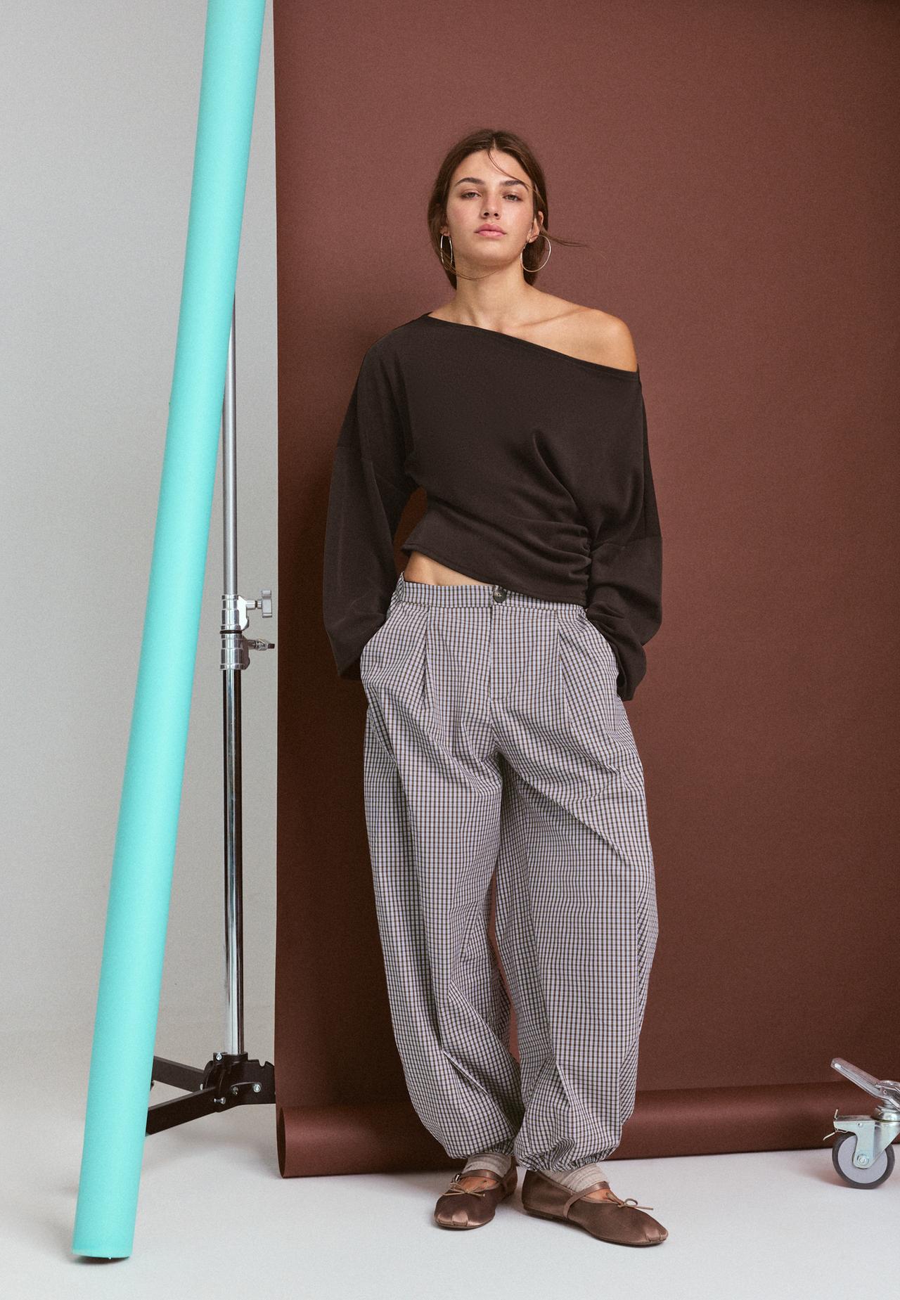 Check balloon trousers — Brown
