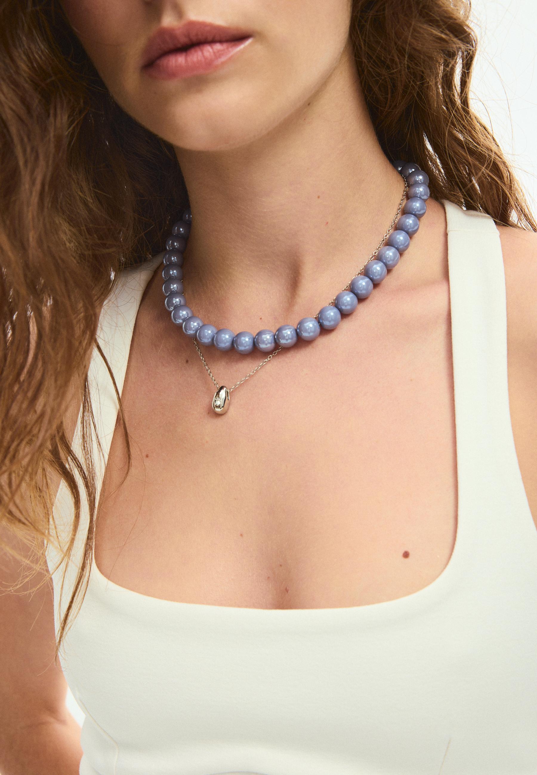 Set of 2 bead necklaces — Grey