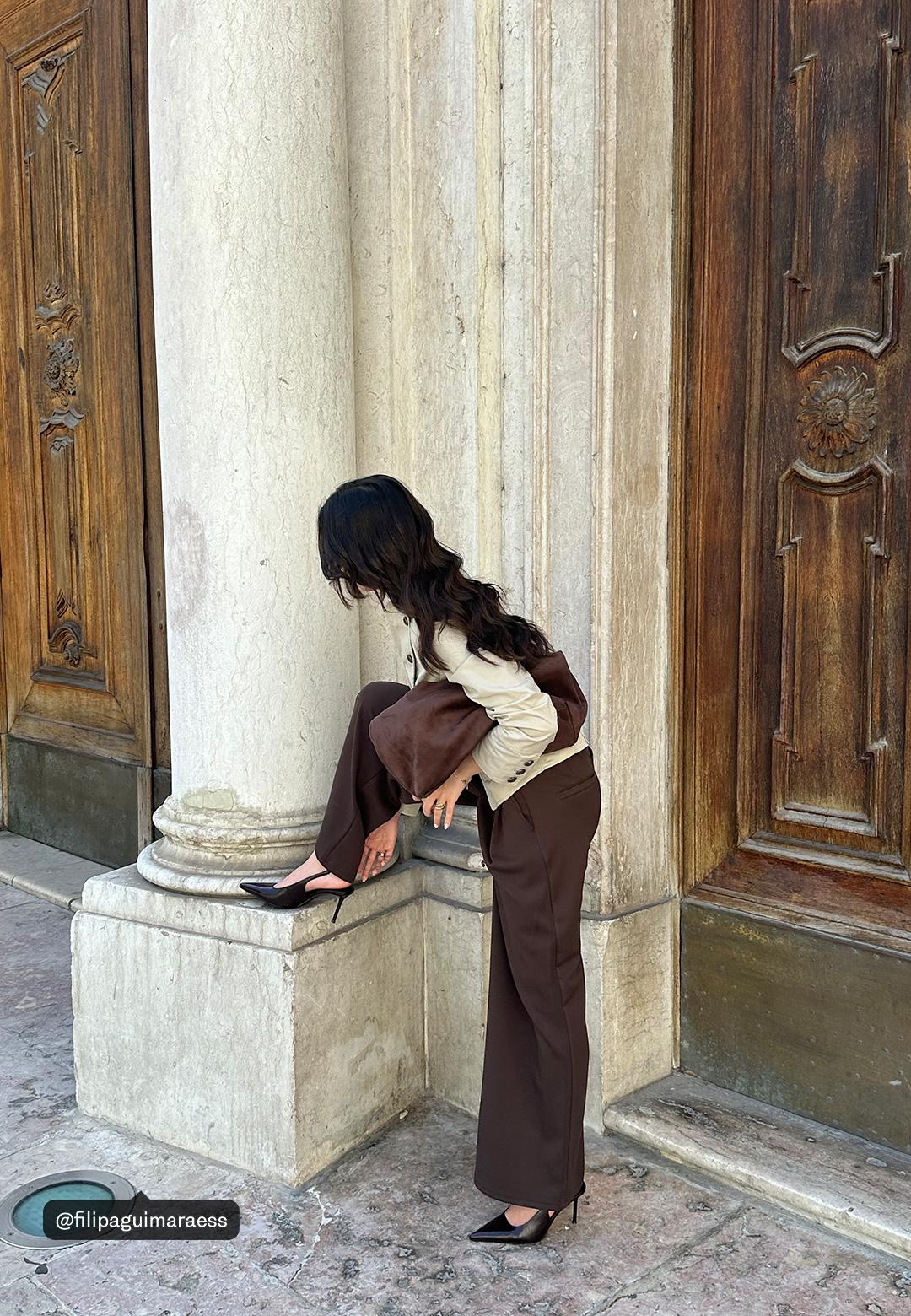 Soft-touch smart trousers — Brown