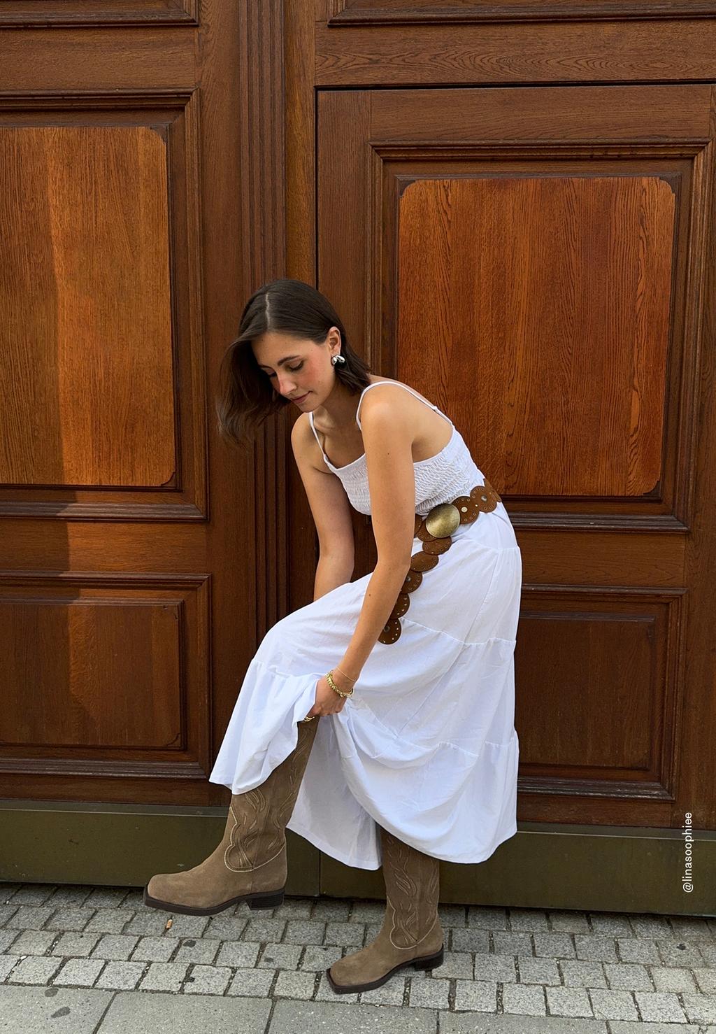 Robe longue fluide à bretelles