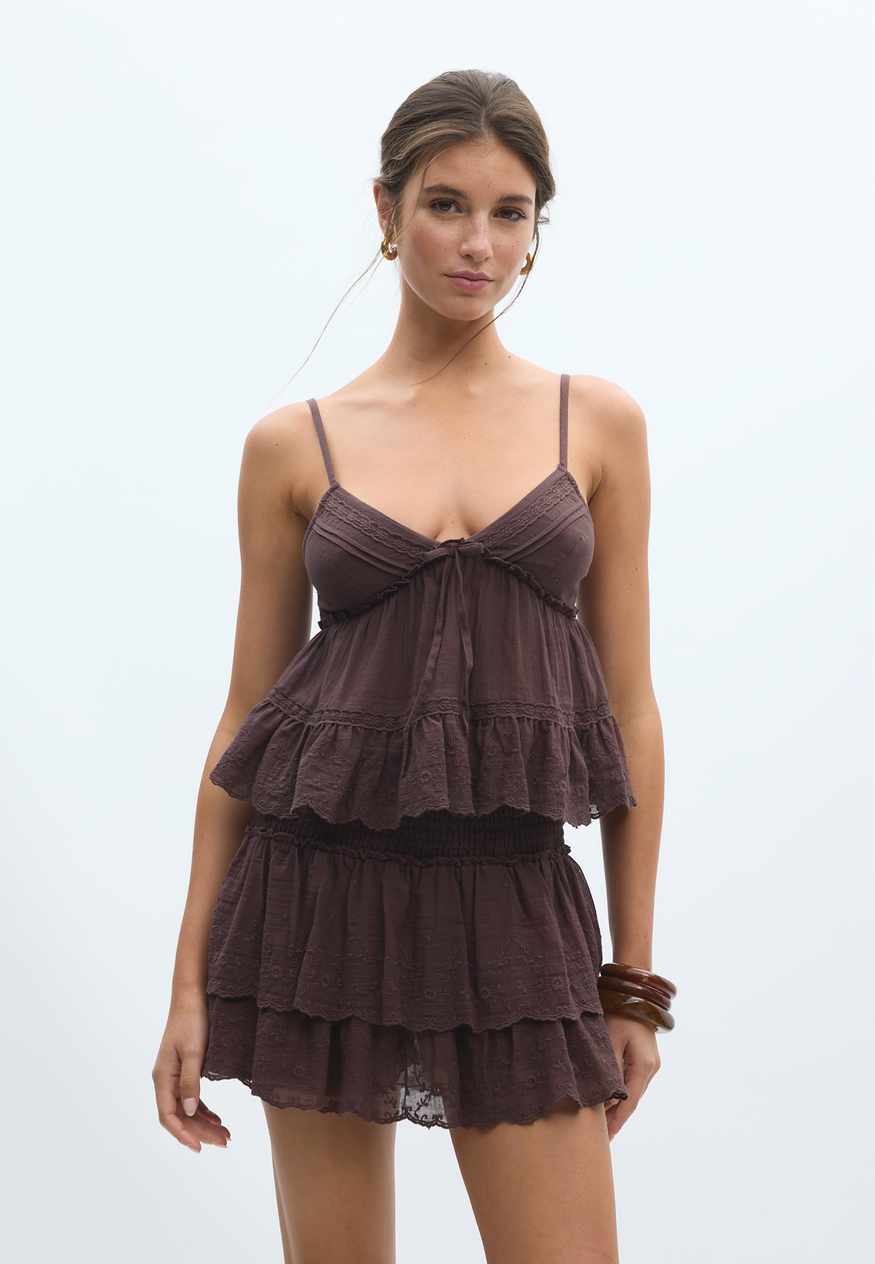 Embroidered flowing strappy top — Brown