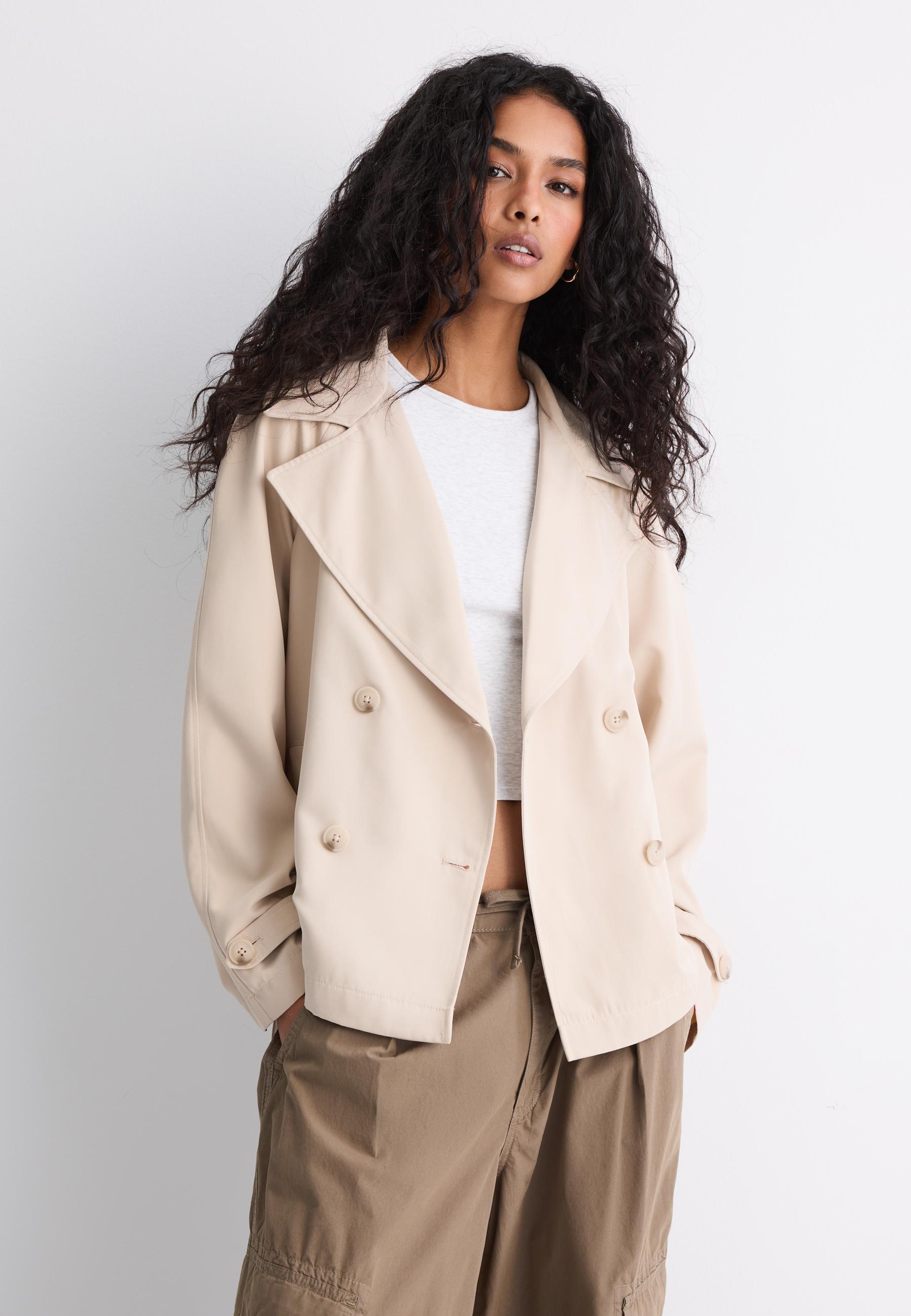 Short flowing trench coat with belt — Stone