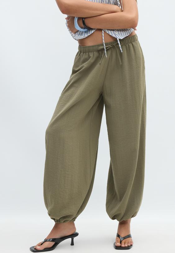pantalon bombacho fluido