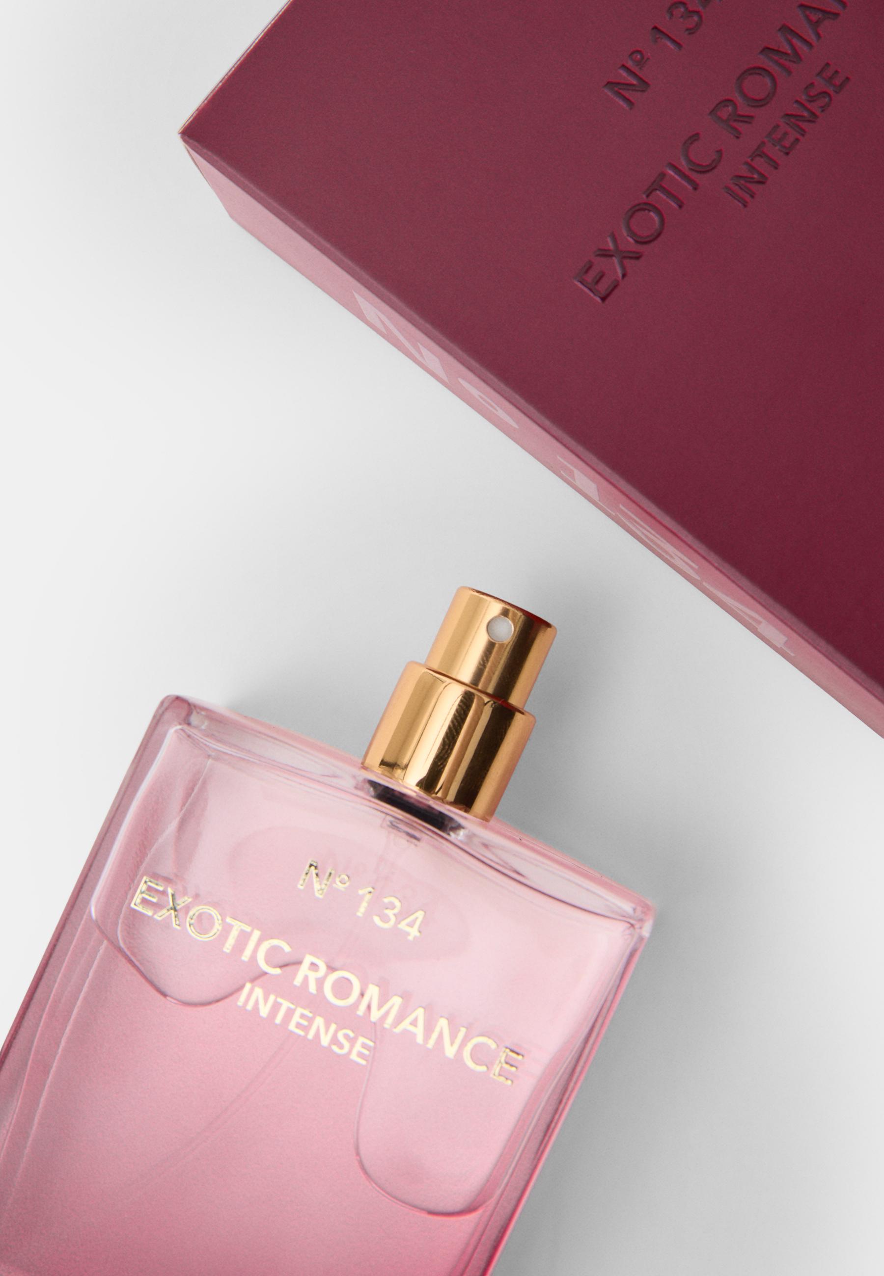 No. 134 Exotic Romance Intense Eau de Parfum 100 ml — Pastel pink