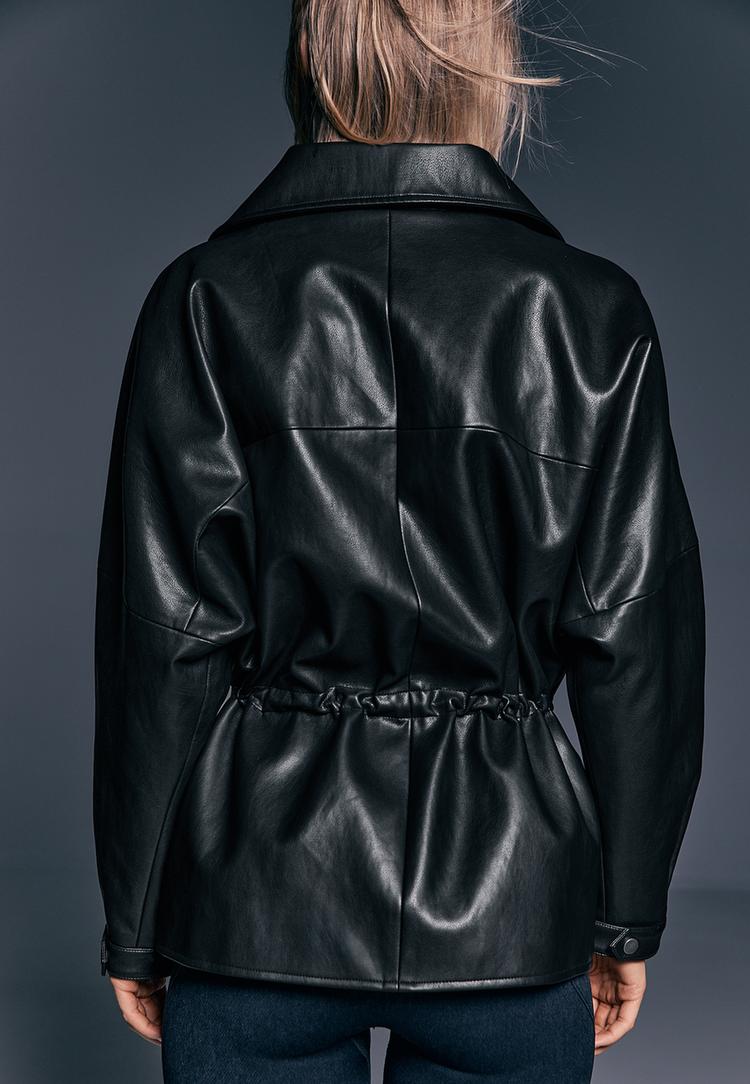 parka media efecto piel