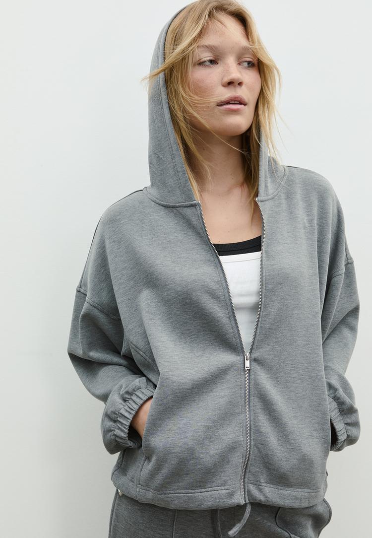 sudadera capucha abullonada tacto suave