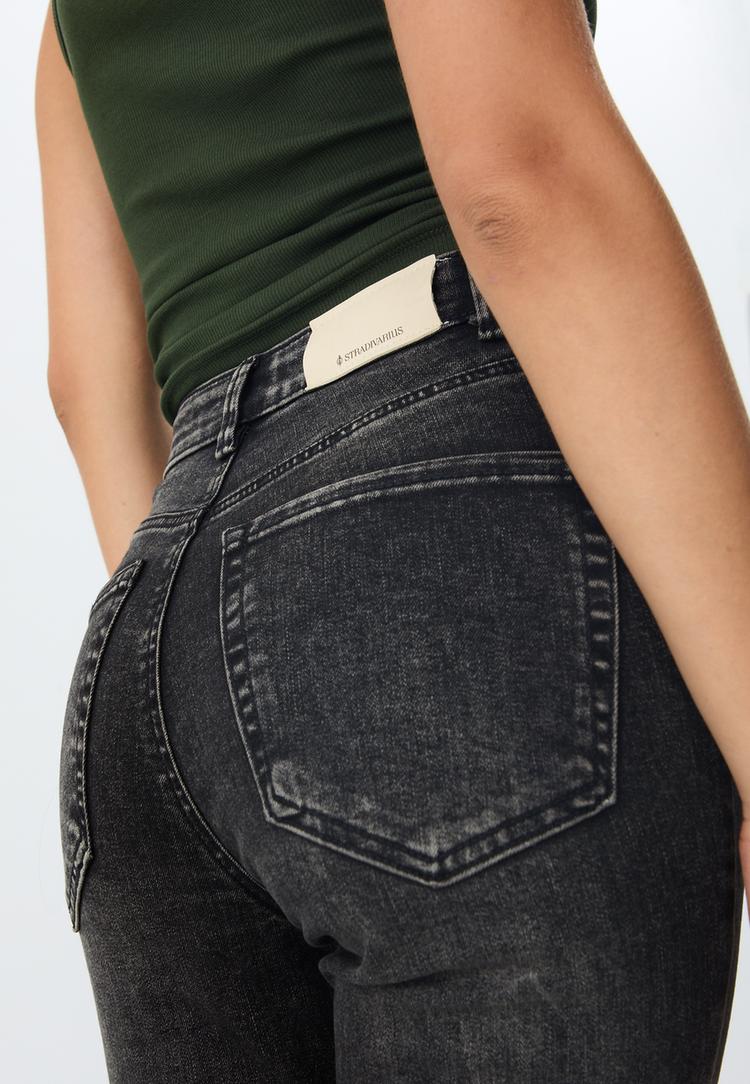 jean flare slit
