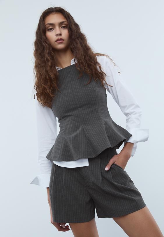 striped sleeveless peplum top