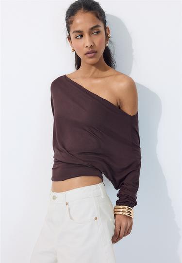 Asymmetric modal T-shirt — Brown 1