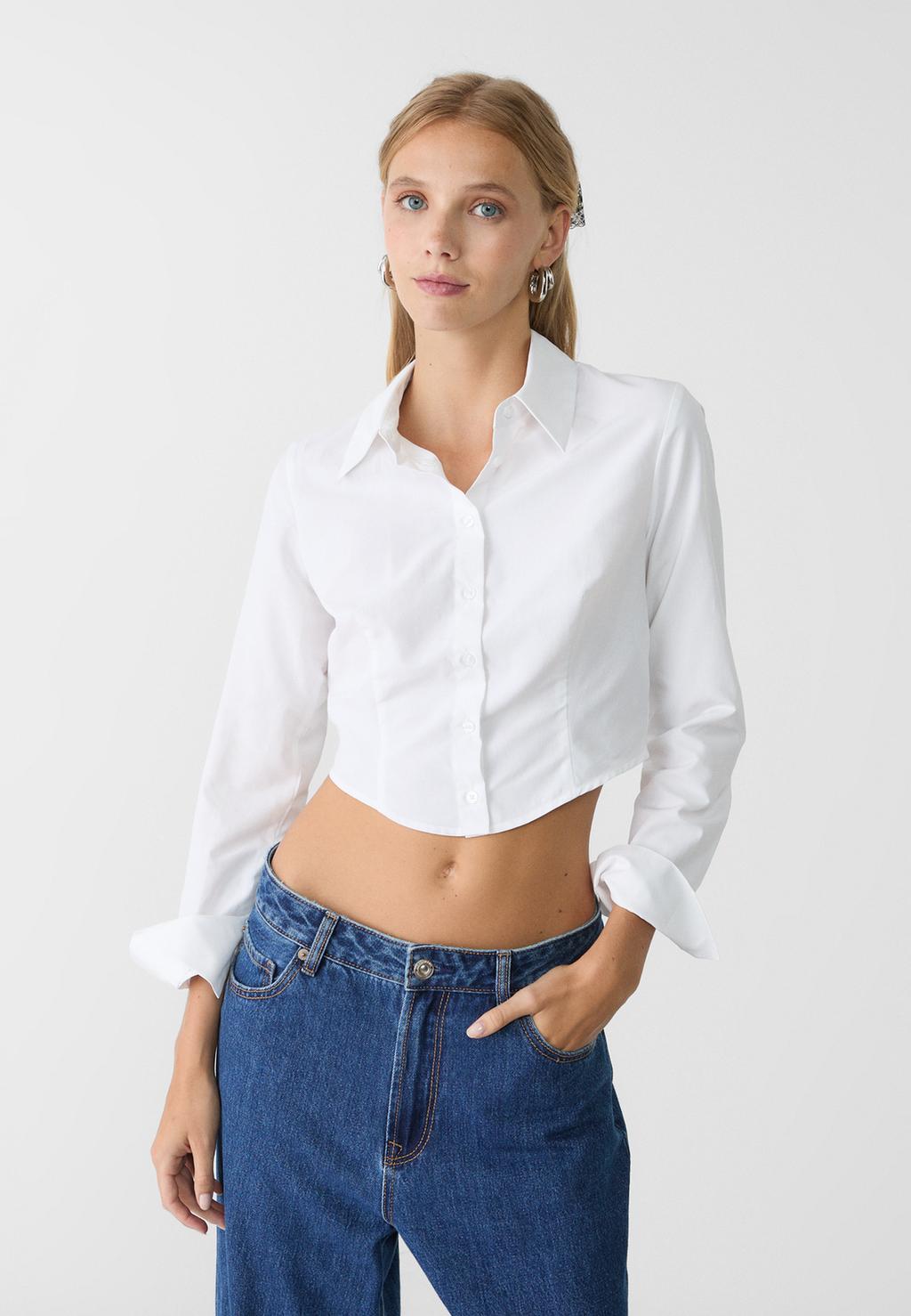 Basic cropped shirt