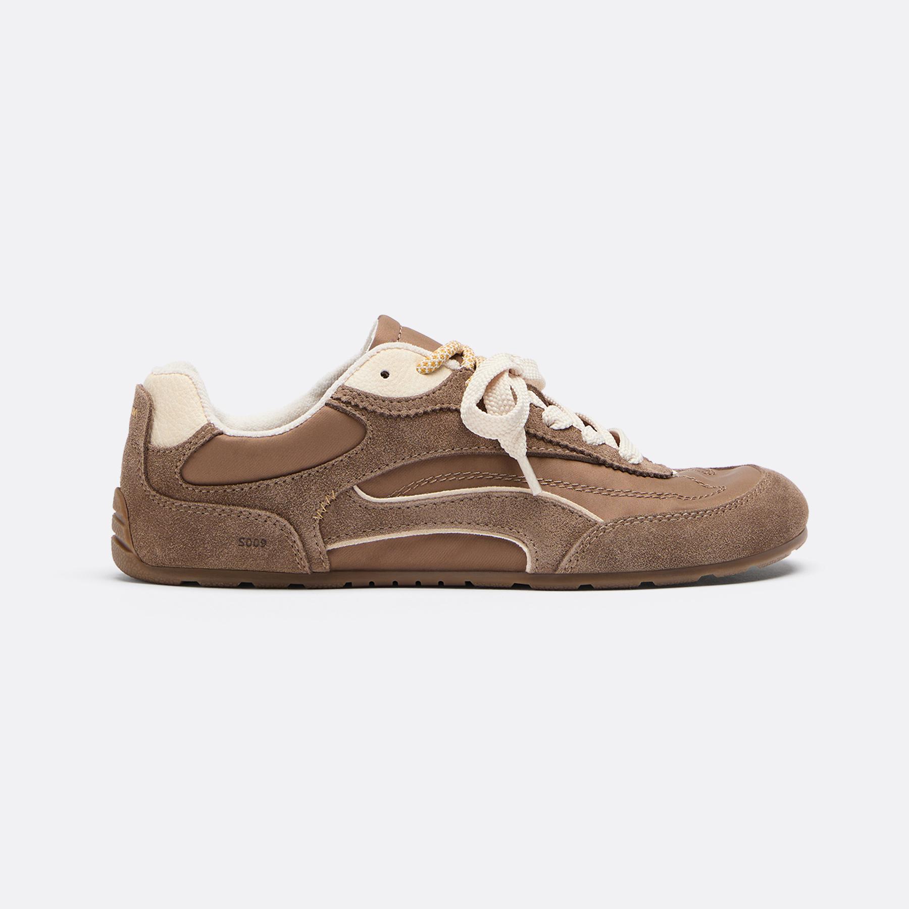 S009 Leather-detail barefoot trainers — BROWN