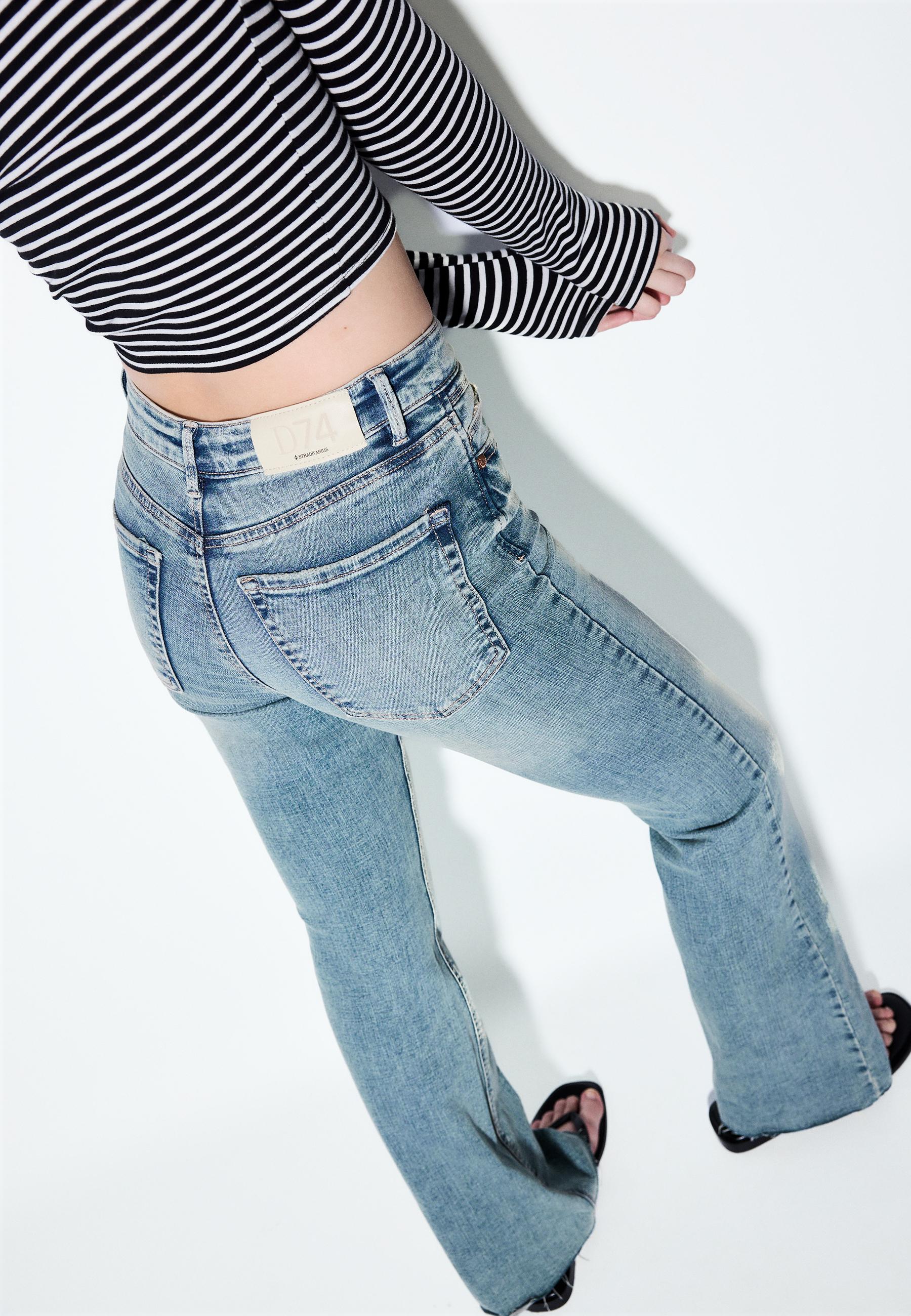 D74 yırtmaçlı çan paça jean - Görsel 6