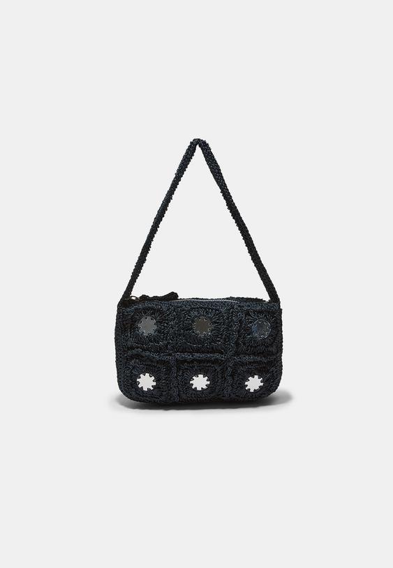 mala de ombro de crochet com espelhos