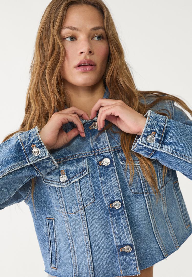 cazadora denim bolsillos